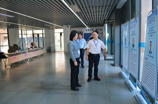 0430f9055d60de9f5a8ad29ee1141b2e